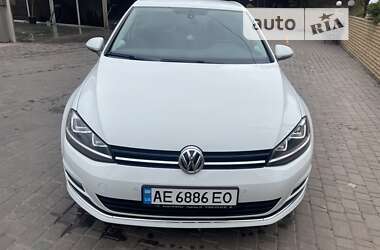 Хэтчбек Volkswagen Golf 2013 в Кривом Роге