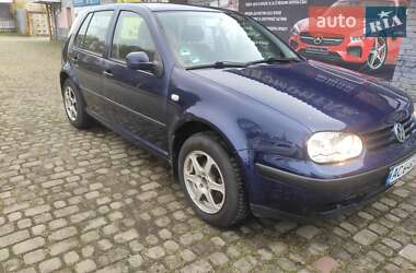 Хетчбек Volkswagen Golf 1999 в Червонограді