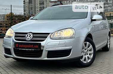 Універсал Volkswagen Golf 2009 в Сумах