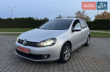 Хетчбек Volkswagen Golf 2010 в Львові