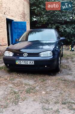 Хэтчбек Volkswagen Golf 1999 в Козельце