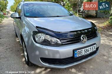 Универсал Volkswagen Golf 2013 в Николаеве