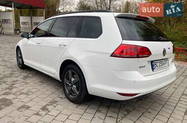 Универсал Volkswagen Golf 2014 в Львове