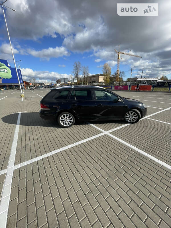 Универсал Volkswagen Golf 2012 в Тернополе