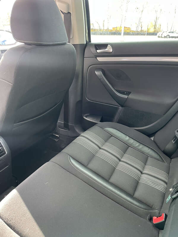 Универсал Volkswagen Golf 2012 в Тернополе