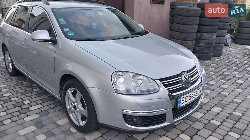 Универсал Volkswagen Golf 2009 в Ходорове