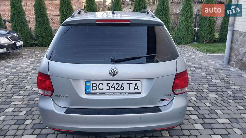 Универсал Volkswagen Golf 2009 в Ходорове