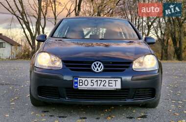 Хэтчбек Volkswagen Golf 2005 в Збараже