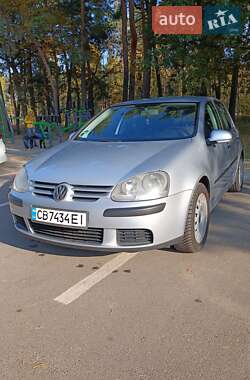 Хэтчбек Volkswagen Golf 2003 в Чернигове