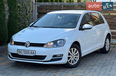 Хетчбек Volkswagen Golf 2012 в Стрию