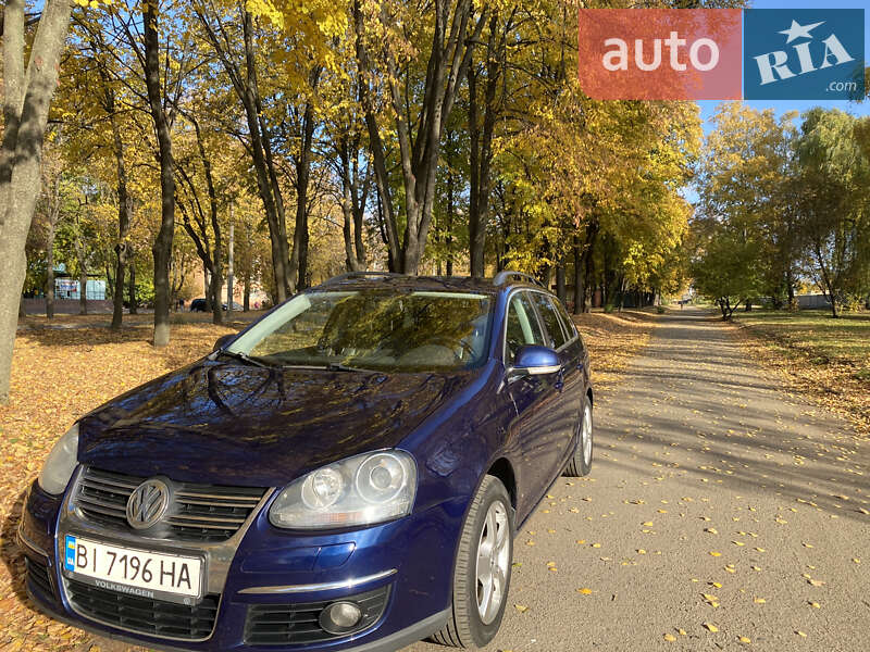 Універсал Volkswagen Golf 2008 в Полтаві