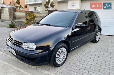 Хэтчбек Volkswagen Golf 1999 в Тульчине