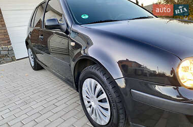 Хэтчбек Volkswagen Golf 1999 в Тульчине