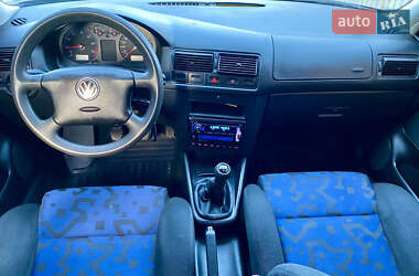 Хэтчбек Volkswagen Golf 1999 в Тульчине