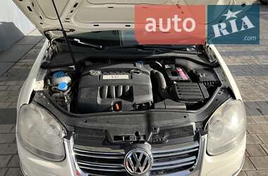 Универсал Volkswagen Golf 2008 в Львове