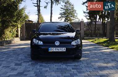 Универсал Volkswagen Golf 2015 в Староконстантинове