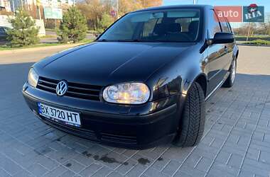 Хэтчбек Volkswagen Golf 2001 в Хмельницком