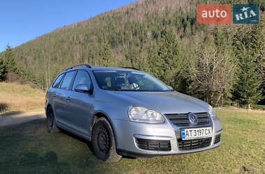 Универсал Volkswagen Golf 2009 в Ивано-Франковске