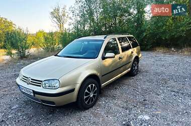 Універсал Volkswagen Golf 2002 в Запоріжжі