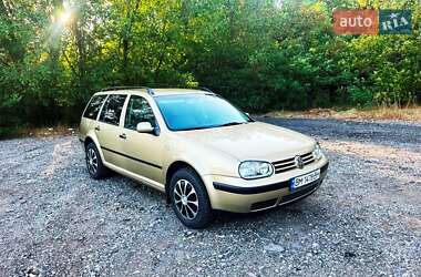 Універсал Volkswagen Golf 2002 в Запоріжжі