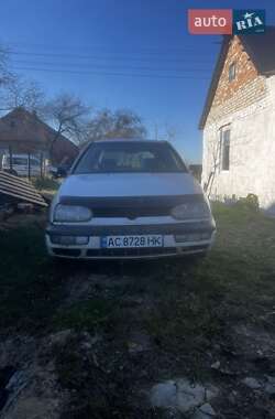 Хетчбек Volkswagen Golf 1994 в Луцьку