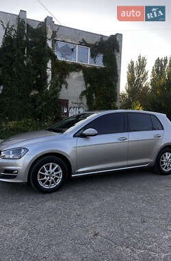 Хетчбек Volkswagen Golf 2013 в Кропивницькому