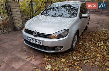 Хетчбек Volkswagen Golf 2011 в Новій Водолагі