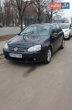 Хэтчбек Volkswagen Golf 2007 в Житомире