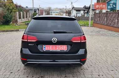 Универсал Volkswagen Golf 2019 в Ровно