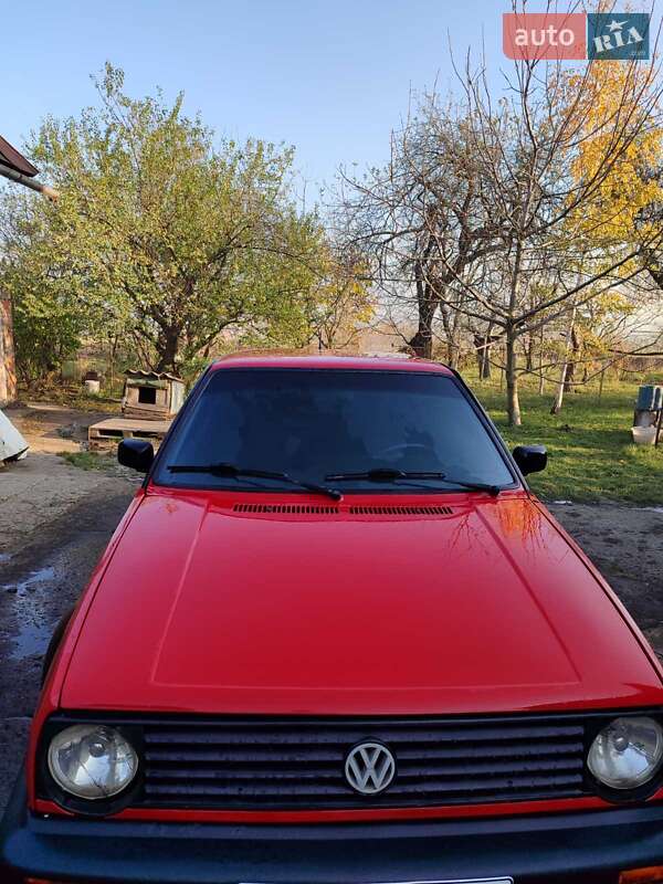 Хэтчбек Volkswagen Golf 1987 в Черновцах