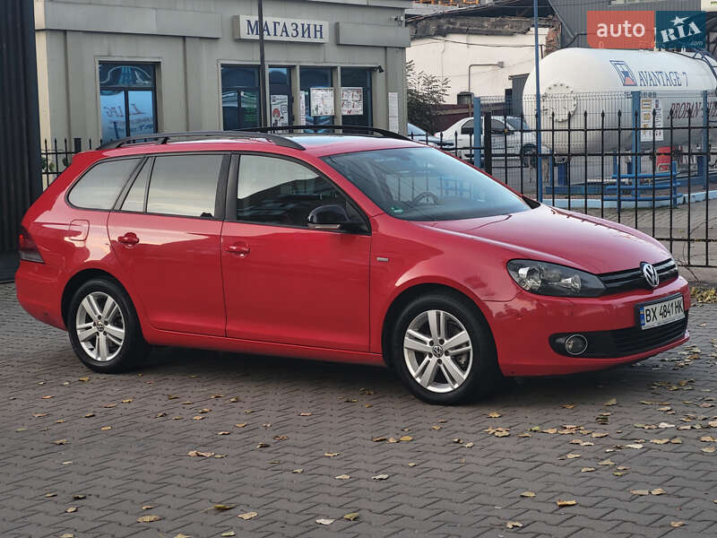 Универсал Volkswagen Golf 2013 в Хмельницком