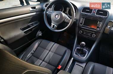 Универсал Volkswagen Golf 2012 в Черновцах