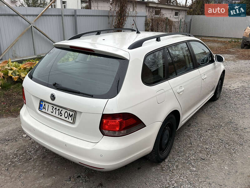 Універсал Volkswagen Golf 2012 в Білій Церкві