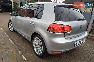 Хетчбек Volkswagen Golf 2009 в Мукачевому