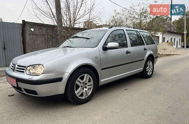 Универсал Volkswagen Golf 2002 в Борисполе