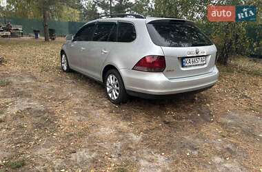 Универсал Volkswagen Golf 2009 в Киеве