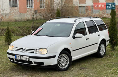 Універсал Volkswagen Golf 2002 в Дрогобичі