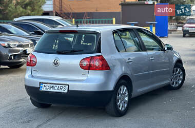 Хэтчбек Volkswagen Golf 2005 в Харькове