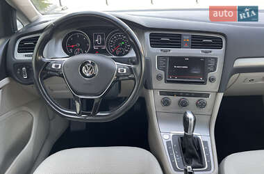 Универсал Volkswagen Golf 2015 в Киеве