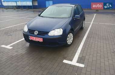 Хэтчбек Volkswagen Golf 2004 в Виннице