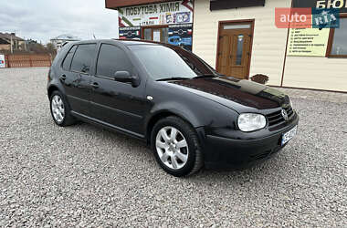 Хетчбек Volkswagen Golf 2001 в Снятині