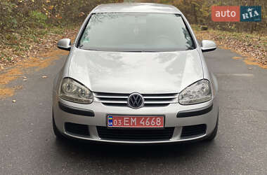 Хетчбек Volkswagen Golf 2004 в Боярці