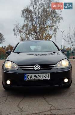 Хетчбек Volkswagen Golf 2008 в Черкасах