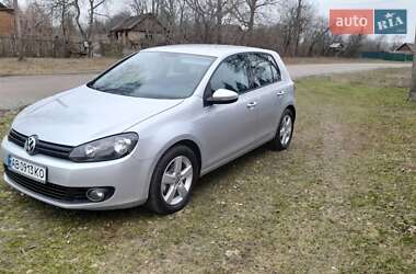 Хетчбек Volkswagen Golf 2011 в Вінниці