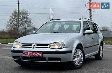 Універсал Volkswagen Golf 2001 в Рівному