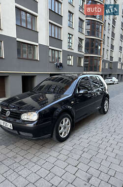 Хетчбек Volkswagen Golf 1998 в Івано-Франківську