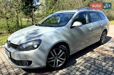 Універсал Volkswagen Golf 2010 в Тячеві