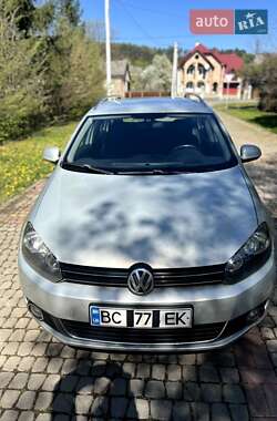 Універсал Volkswagen Golf 2010 в Тячеві