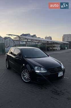 Хэтчбек Volkswagen Golf 2007 в Киеве