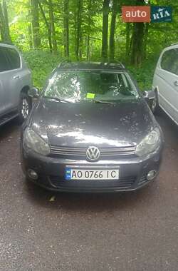 Універсал Volkswagen Golf 2010 в Києві